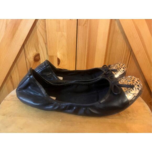 Vera Wang Svannika Black Leather/Textile with Gold Accent Toe Ballet Flats 8.5M - Picture 3 of 7